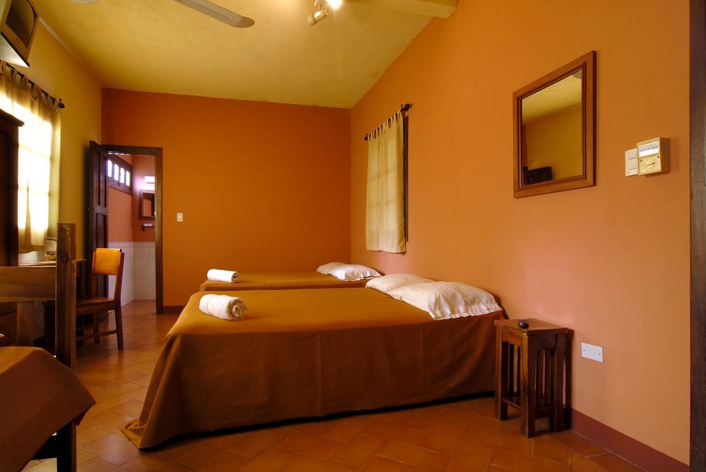 Hotel La Pergola Granada Room photo